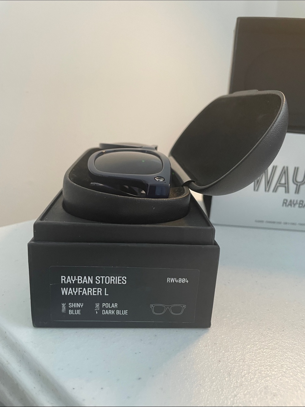 Ray-Ban Stories Wayfarer L Shiny Blue with Dark Blue Lenses